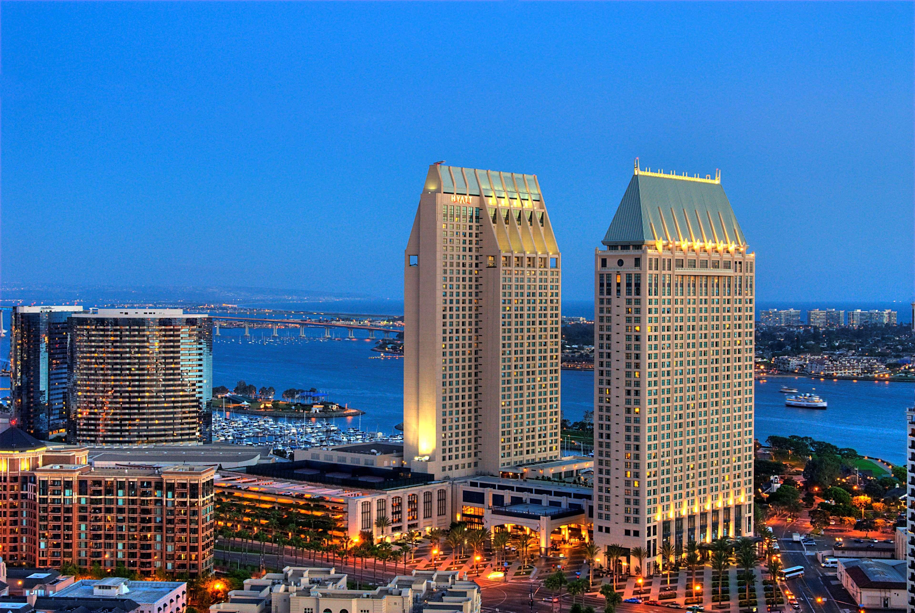 Manchester Grand Hyatt Hotel 4*
